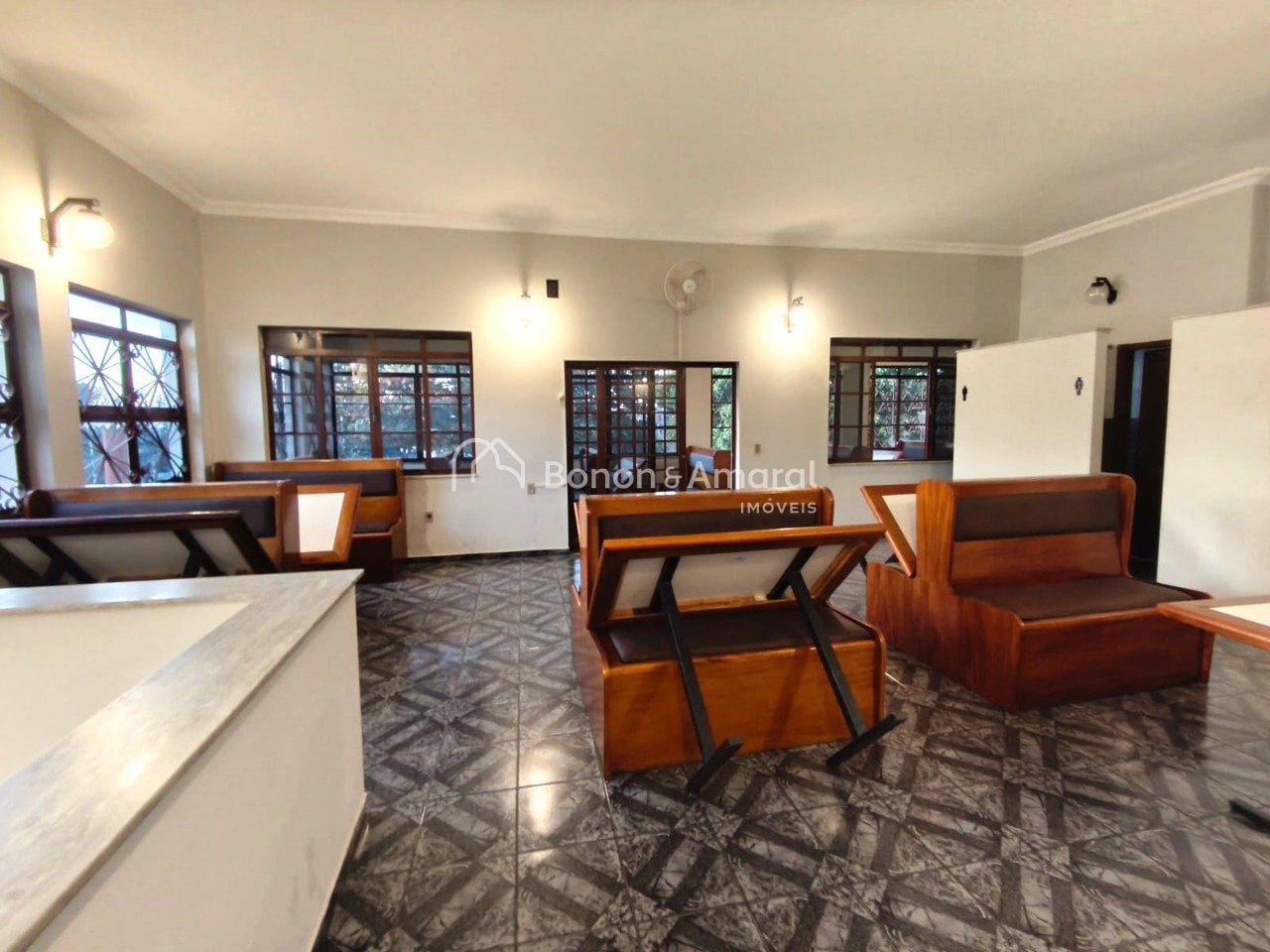 Casa comercial para Alugar - Jardim Bandeirantes em Campinas / SP