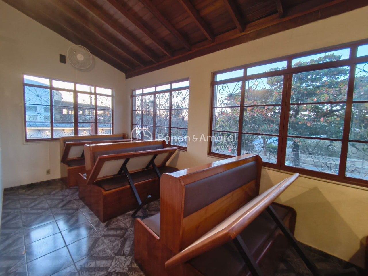 Casa comercial para Alugar - Jardim Bandeirantes em Campinas / SP