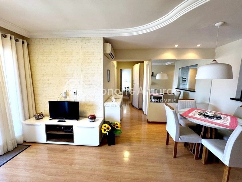Apartamento à Venda - Chácara Primavera em Campinas / SP