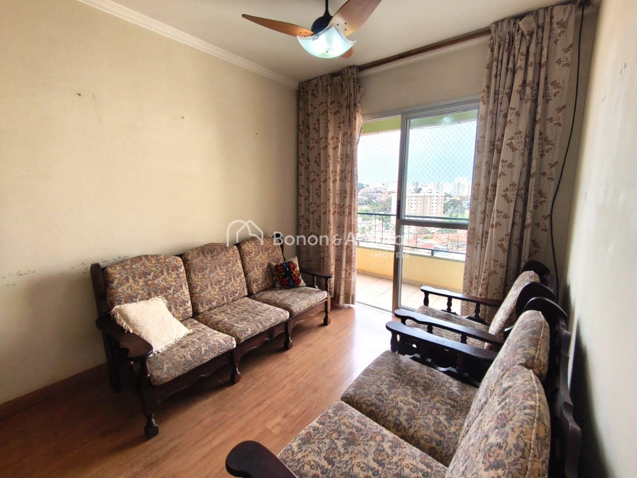 Apartamento à Venda - Vila Industrial em Campinas / SP