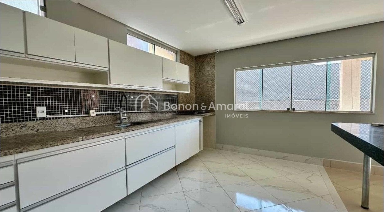 Casa à Venda - Parque Alto Taquaral em Campinas / SP