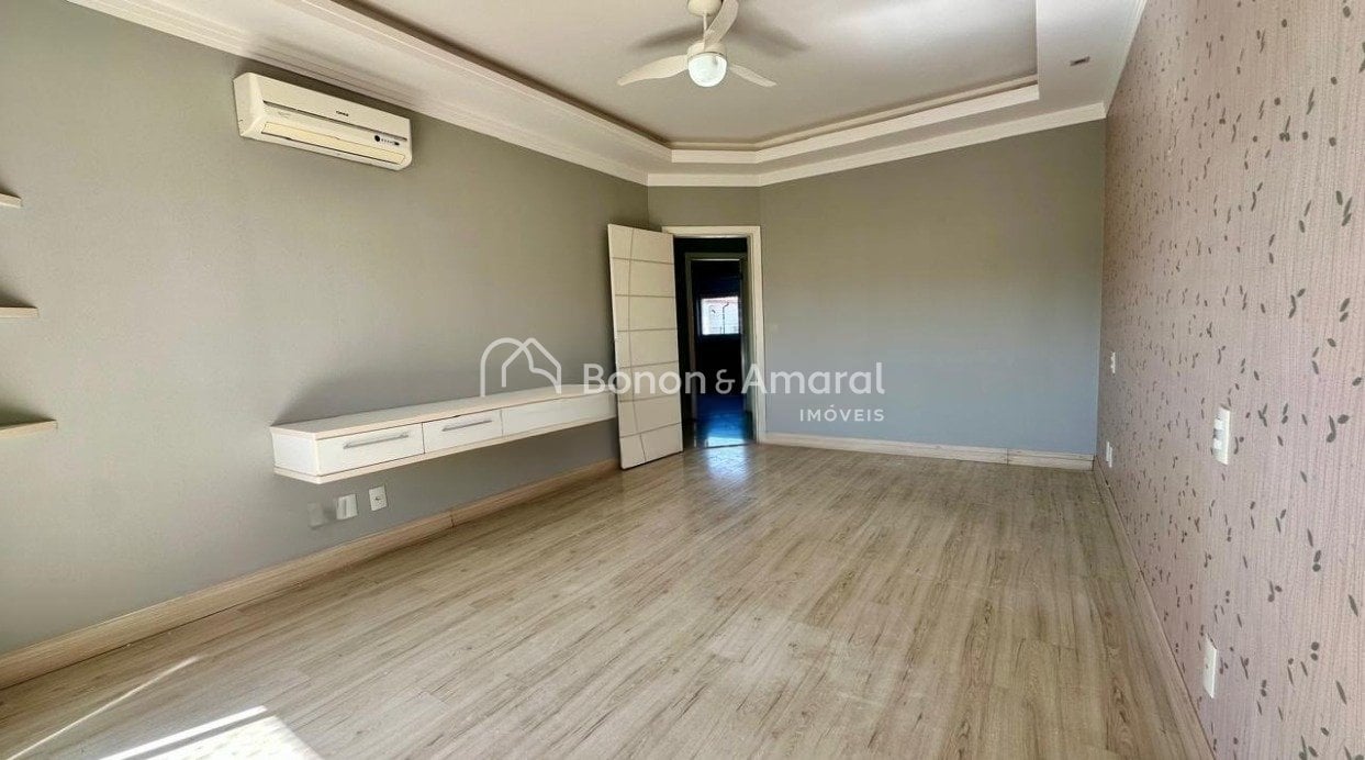 Casa à Venda - Parque Alto Taquaral em Campinas / SP