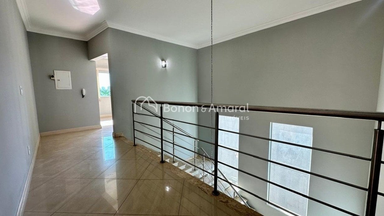 Casa à Venda - Parque Alto Taquaral em Campinas / SP