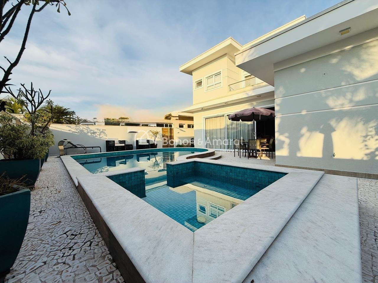 Casa em Condomínio à Venda - Jardim de Itapoan em Paulínia / SP