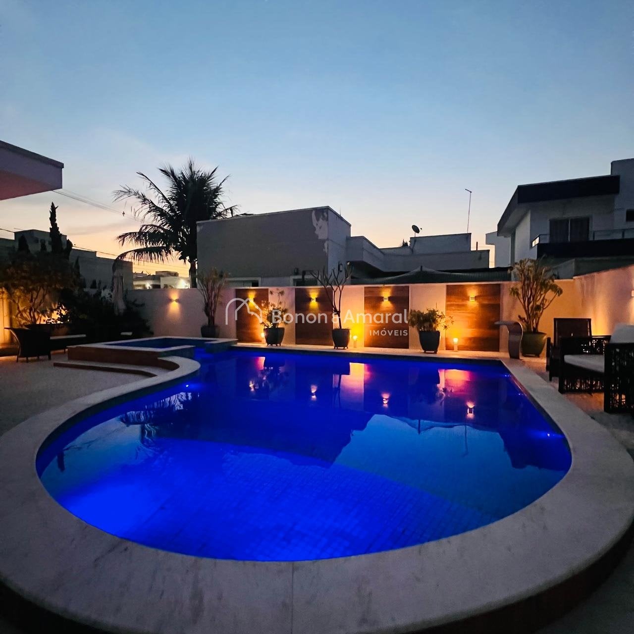 Casa em Condomínio à Venda - Jardim de Itapoan em Paulínia / SP