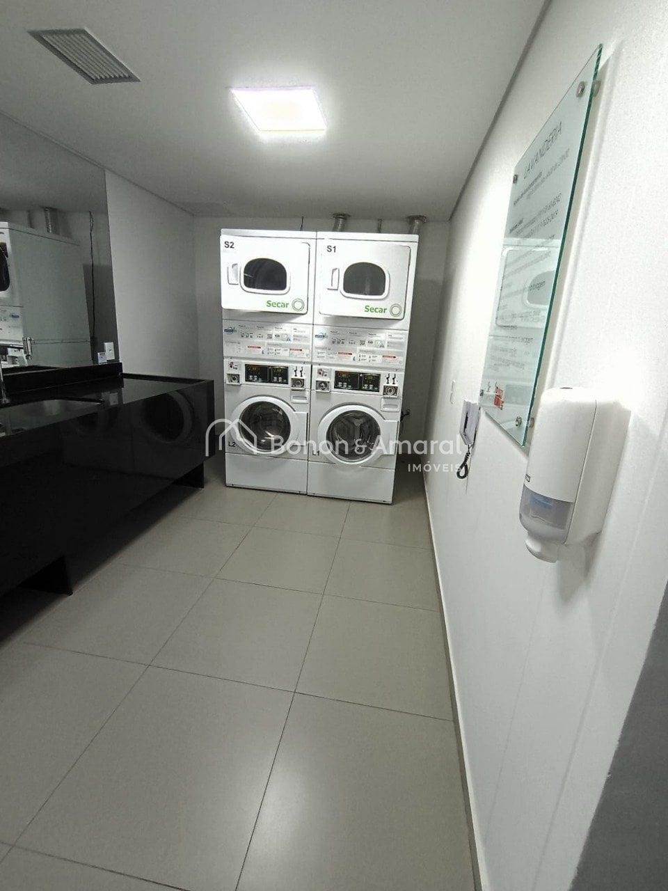 Apartamento à Venda - Cambuí em Campinas / SP