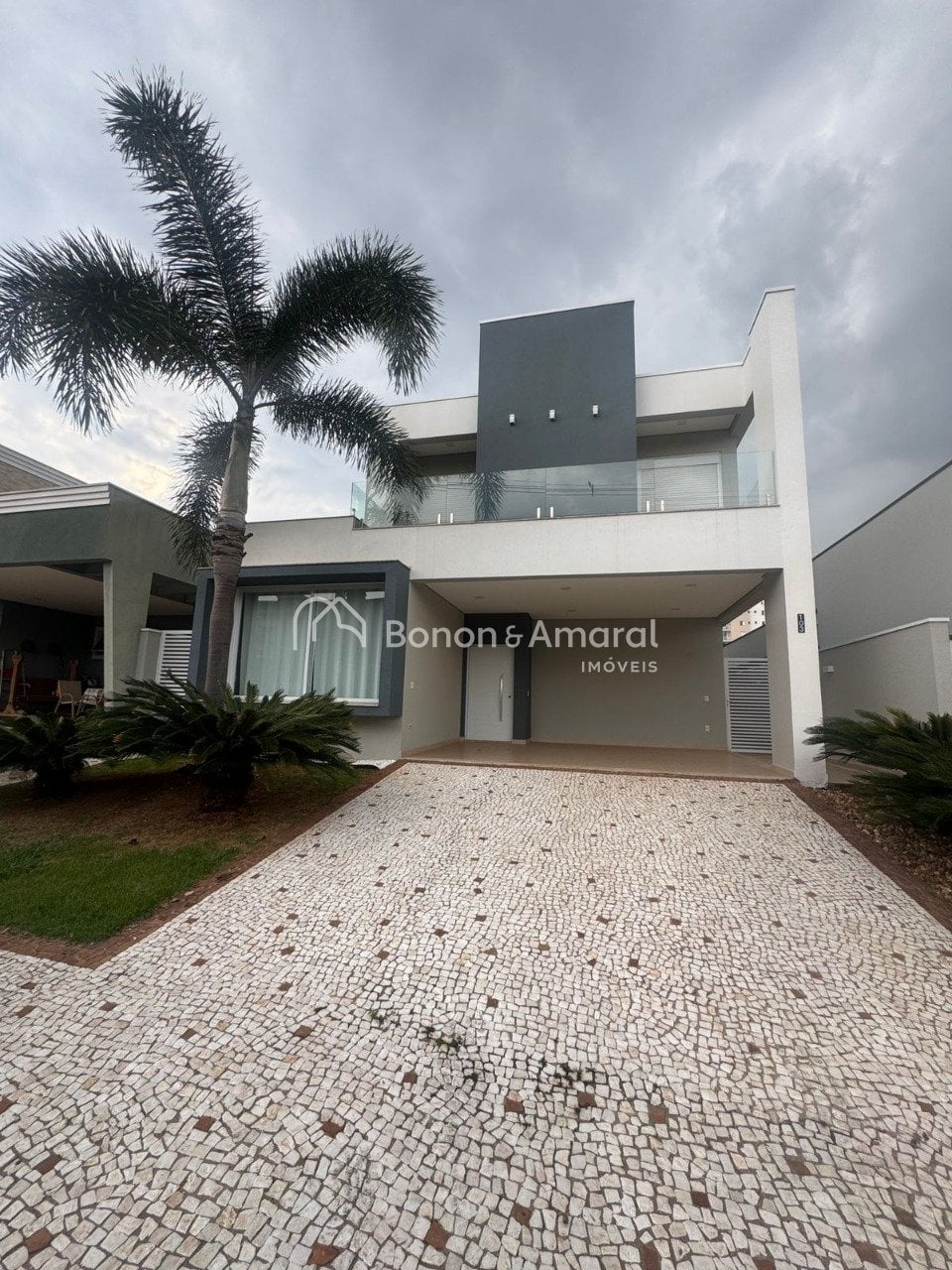 Casa em Condomínio à Venda - Jardim América em Paulínia / SP