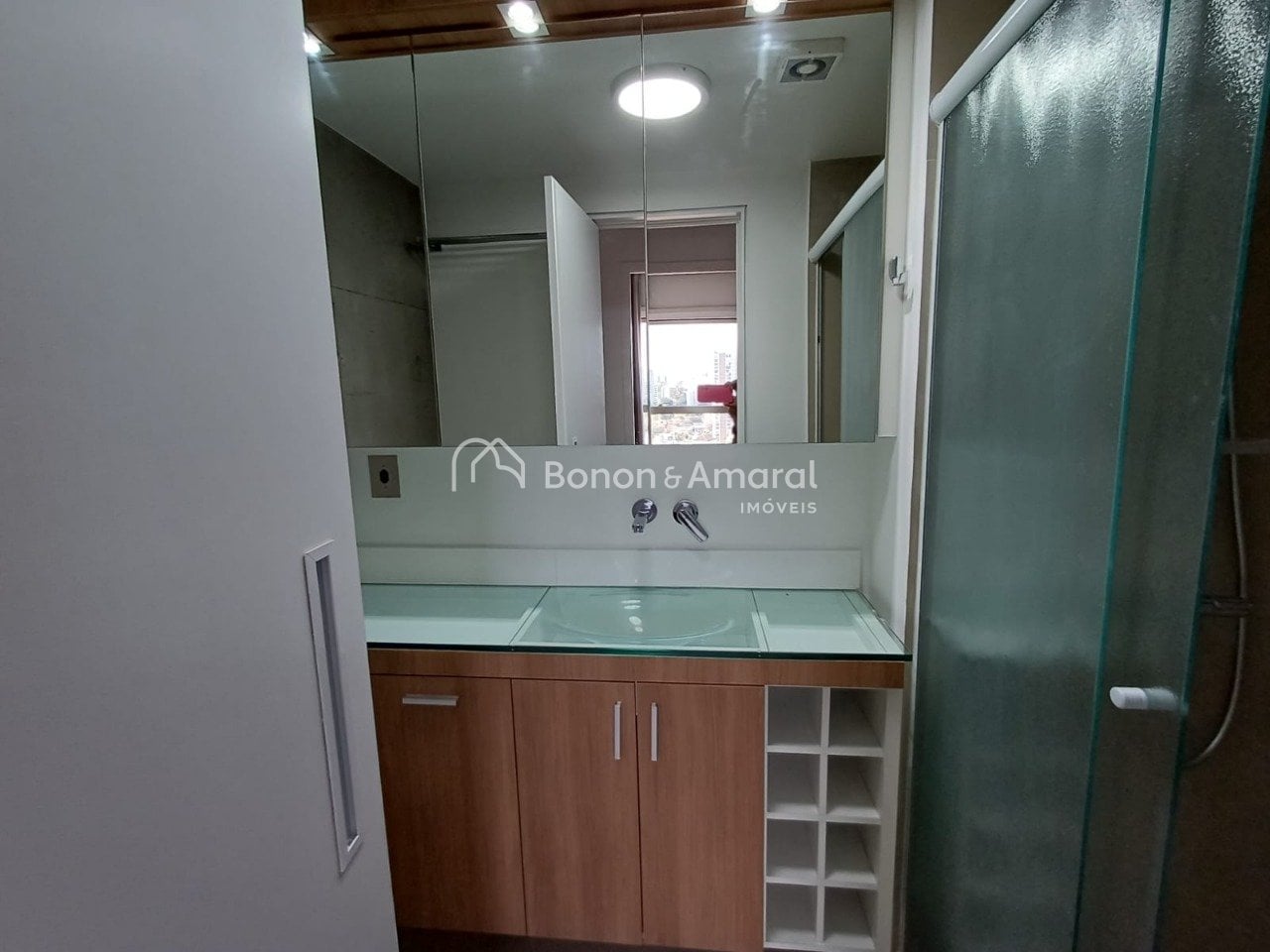 Apartamento à Venda - Cambuí em Campinas / SP