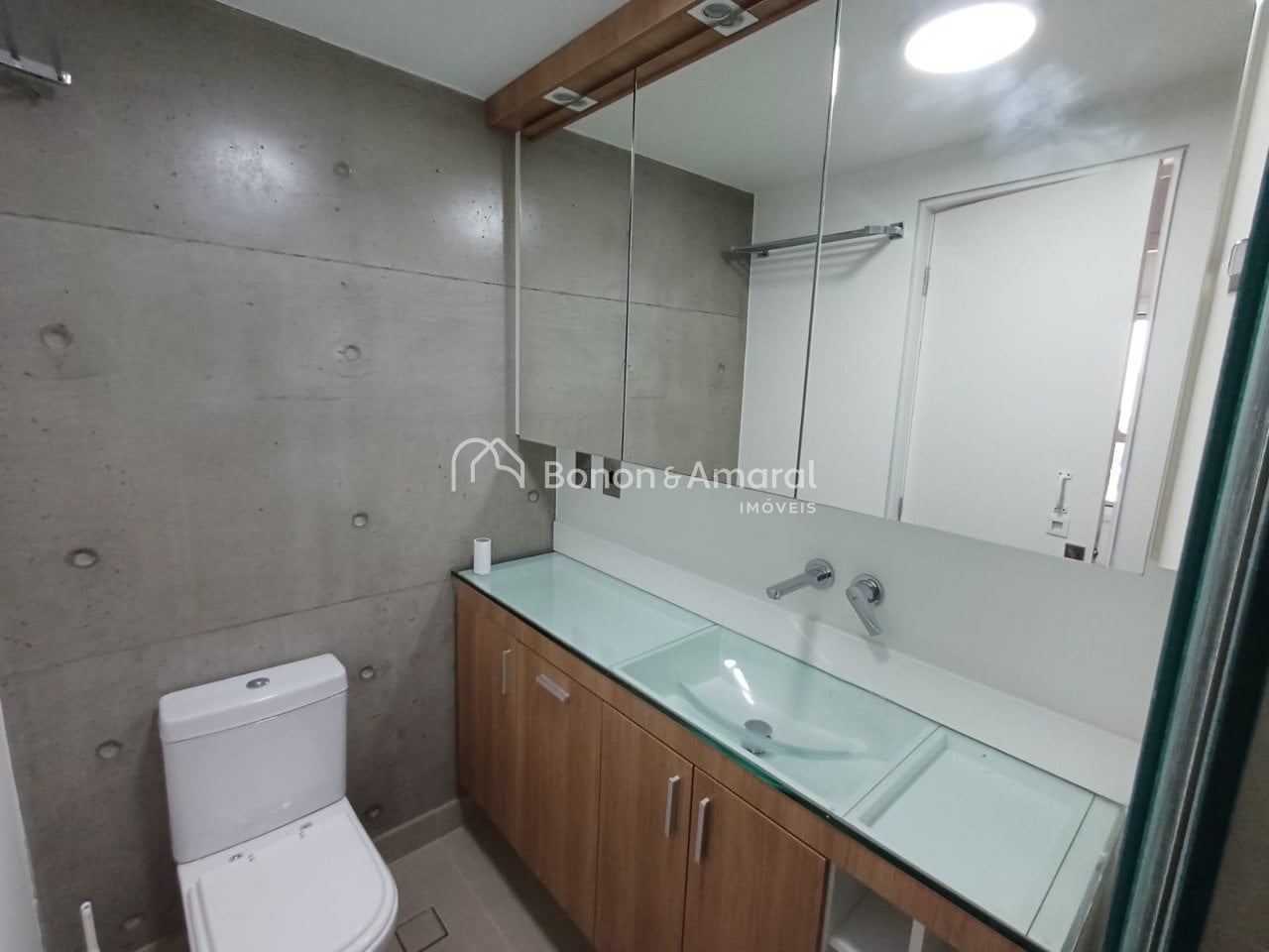 Apartamento à Venda - Cambuí em Campinas / SP