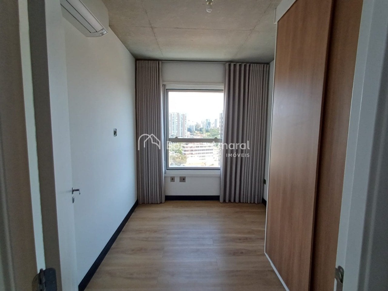 Apartamento à Venda - Cambuí em Campinas / SP