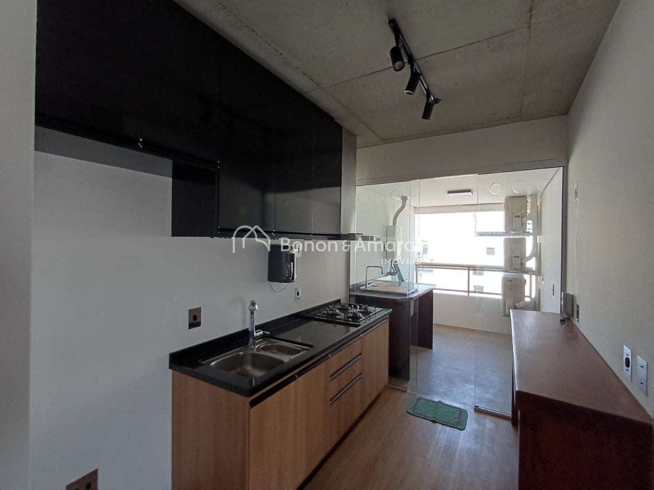 Apartamento à Venda - Cambuí em Campinas / SP