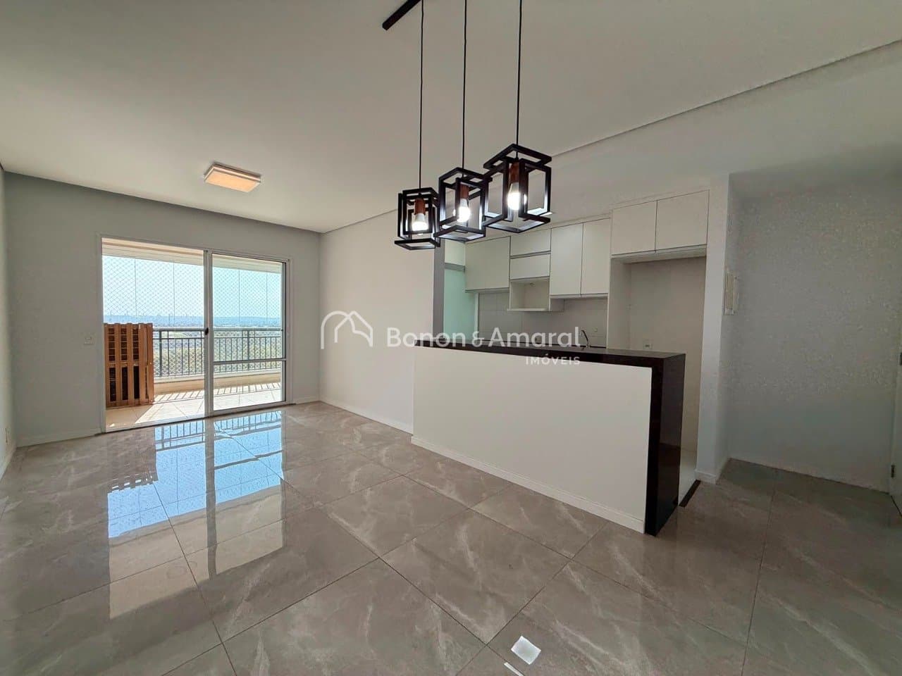 Apartamento à Venda - Parque Brasil 500 em Paulínia / SP