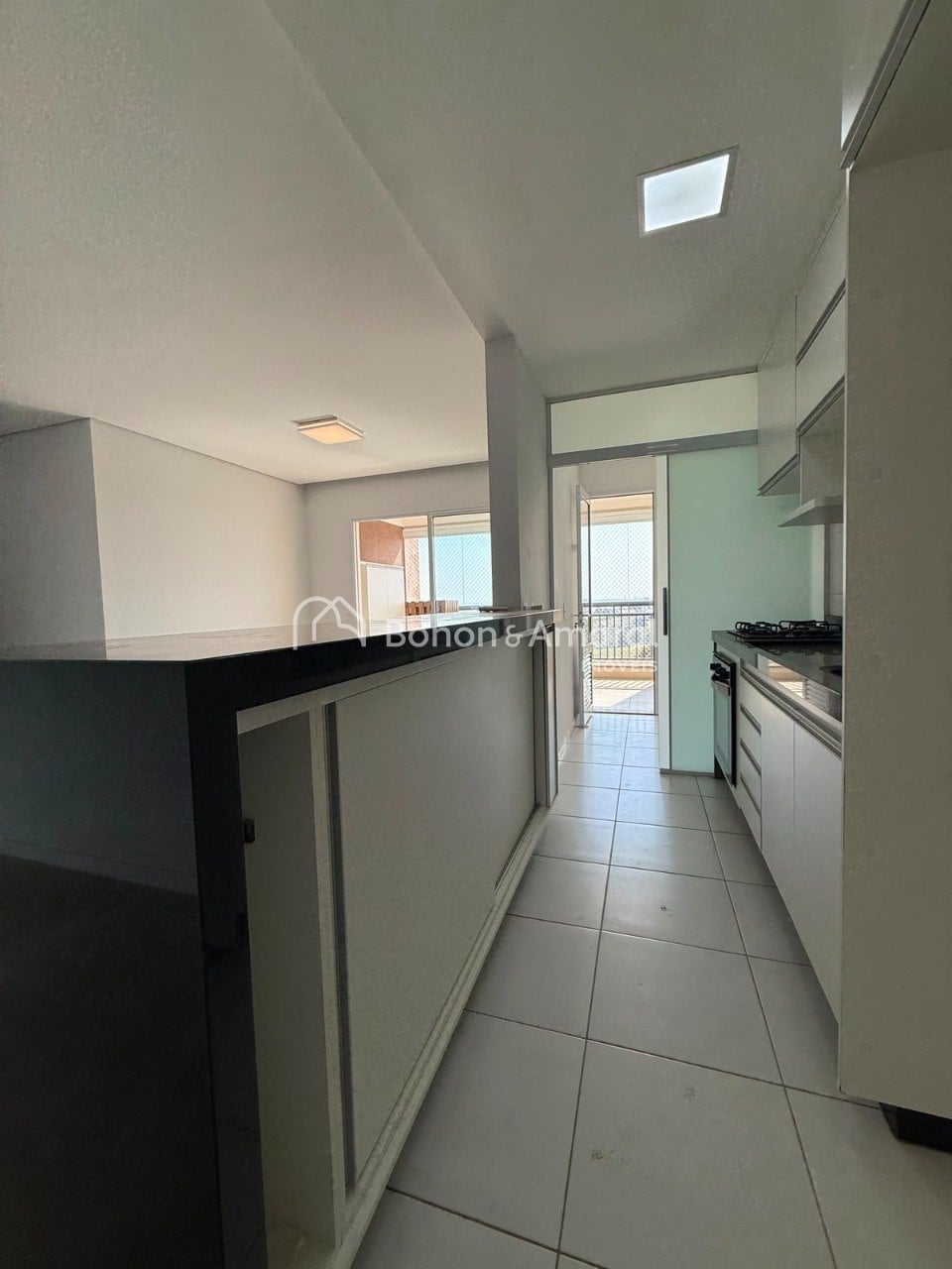 Apartamento à Venda - Parque Brasil 500 em Paulínia / SP