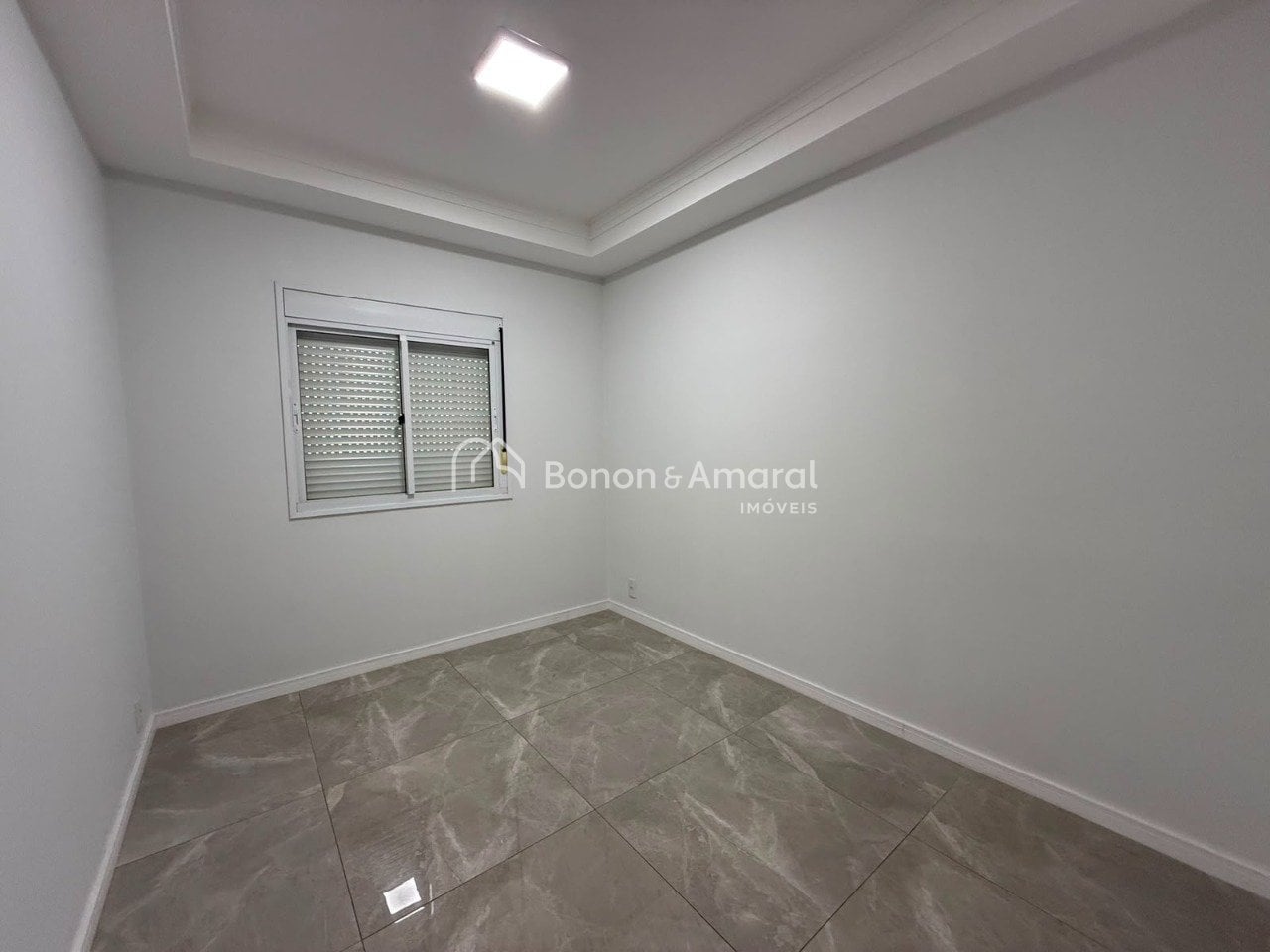 Apartamento à Venda - Parque Brasil 500 em Paulínia / SP