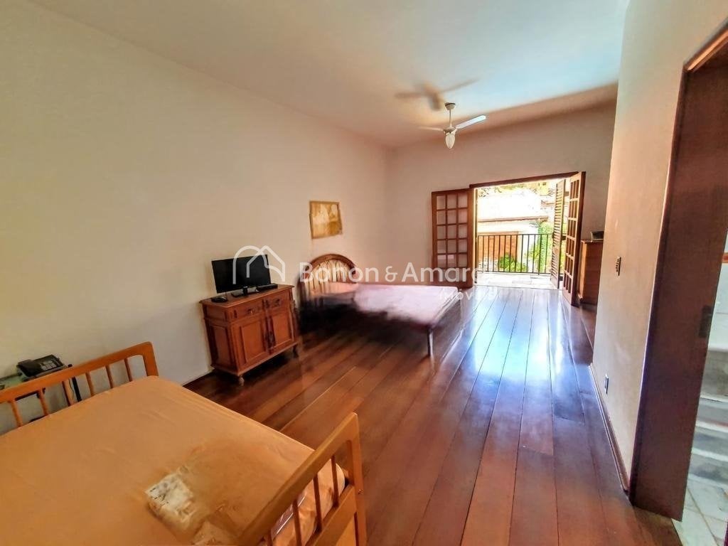 Casa à Venda - Nova Campinas em Campinas / SP