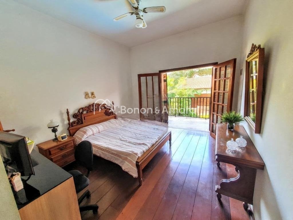 Casa à Venda - Nova Campinas em Campinas / SP