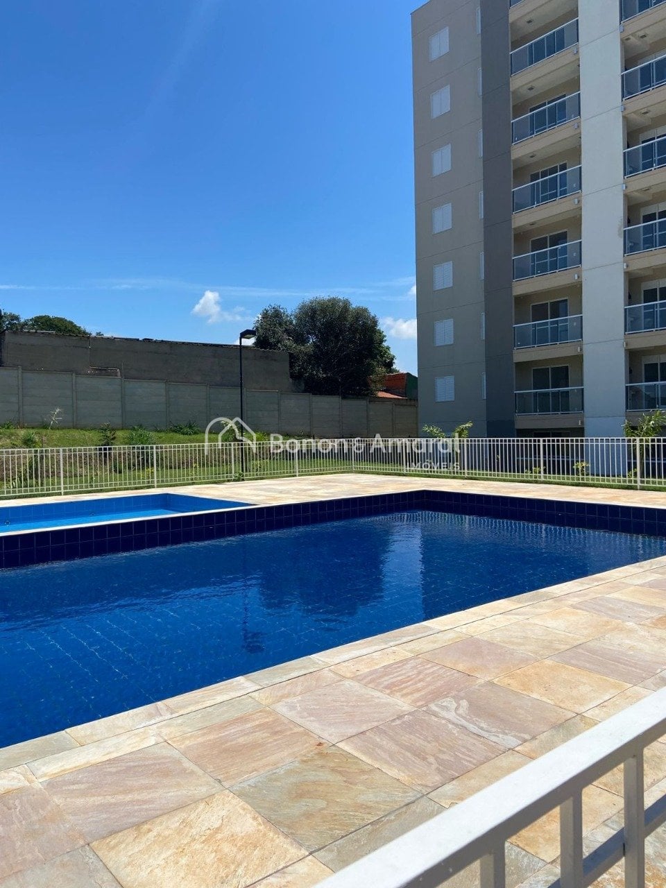 Apartamento à Venda - Balneário Tropical em Paulínia / SP