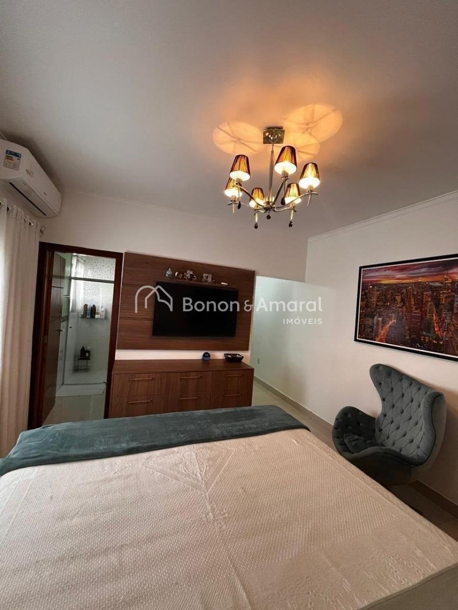 Casa à Venda - Jardim Santa Genebra em Campinas / SP