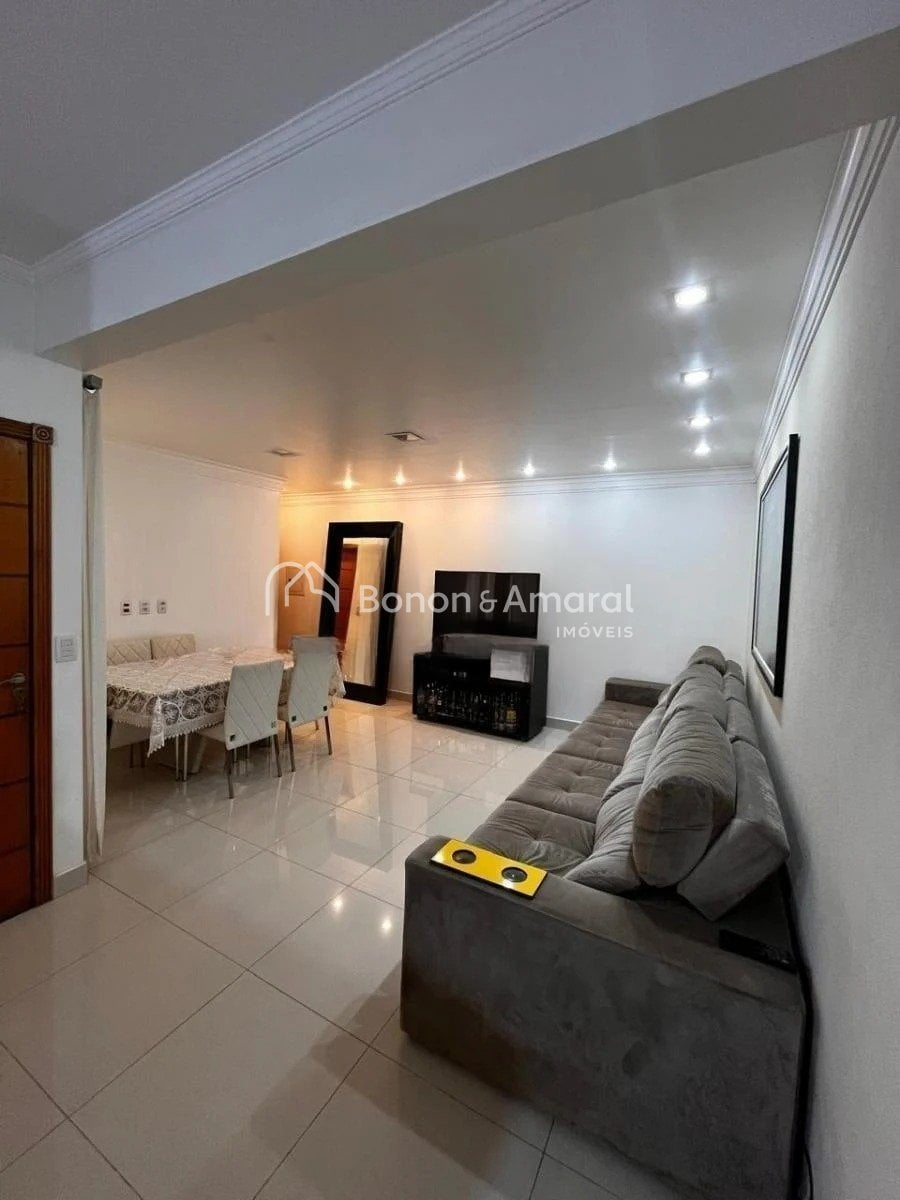 Casa à Venda - Jardim Santa Genebra em Campinas / SP