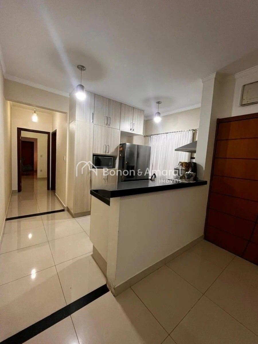 Casa à Venda - Jardim Santa Genebra em Campinas / SP