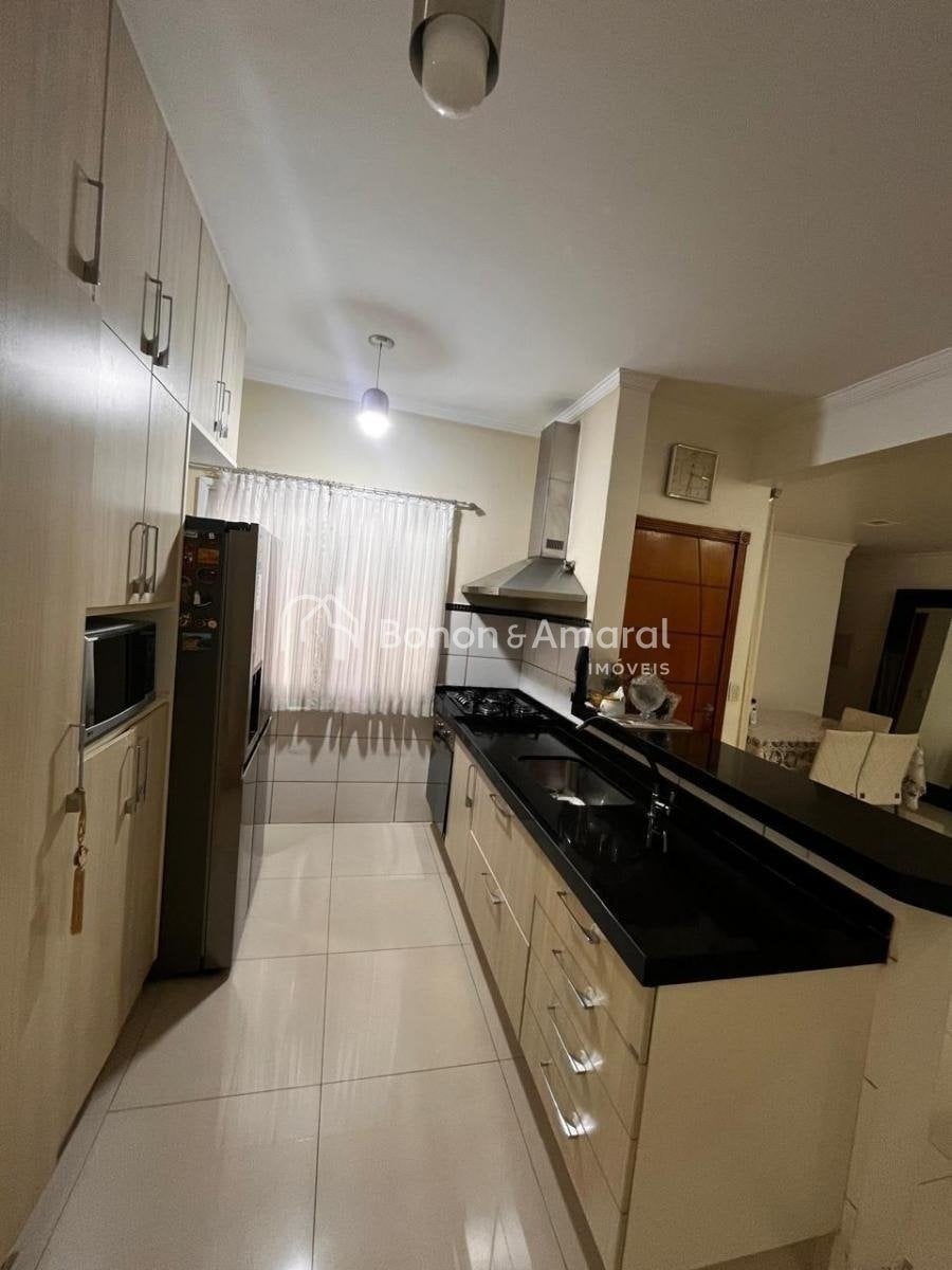 Casa à Venda - Jardim Santa Genebra em Campinas / SP