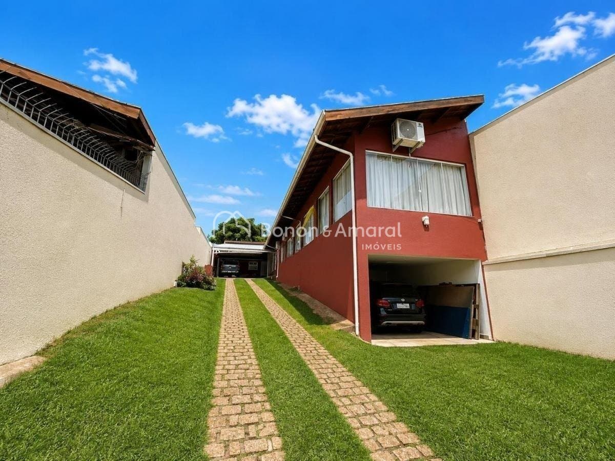 Casa à Venda - Jardim Santa Genebra em Campinas / SP