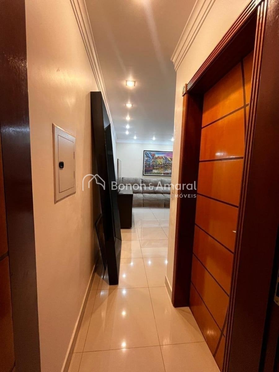 Casa à Venda - Jardim Santa Genebra em Campinas / SP