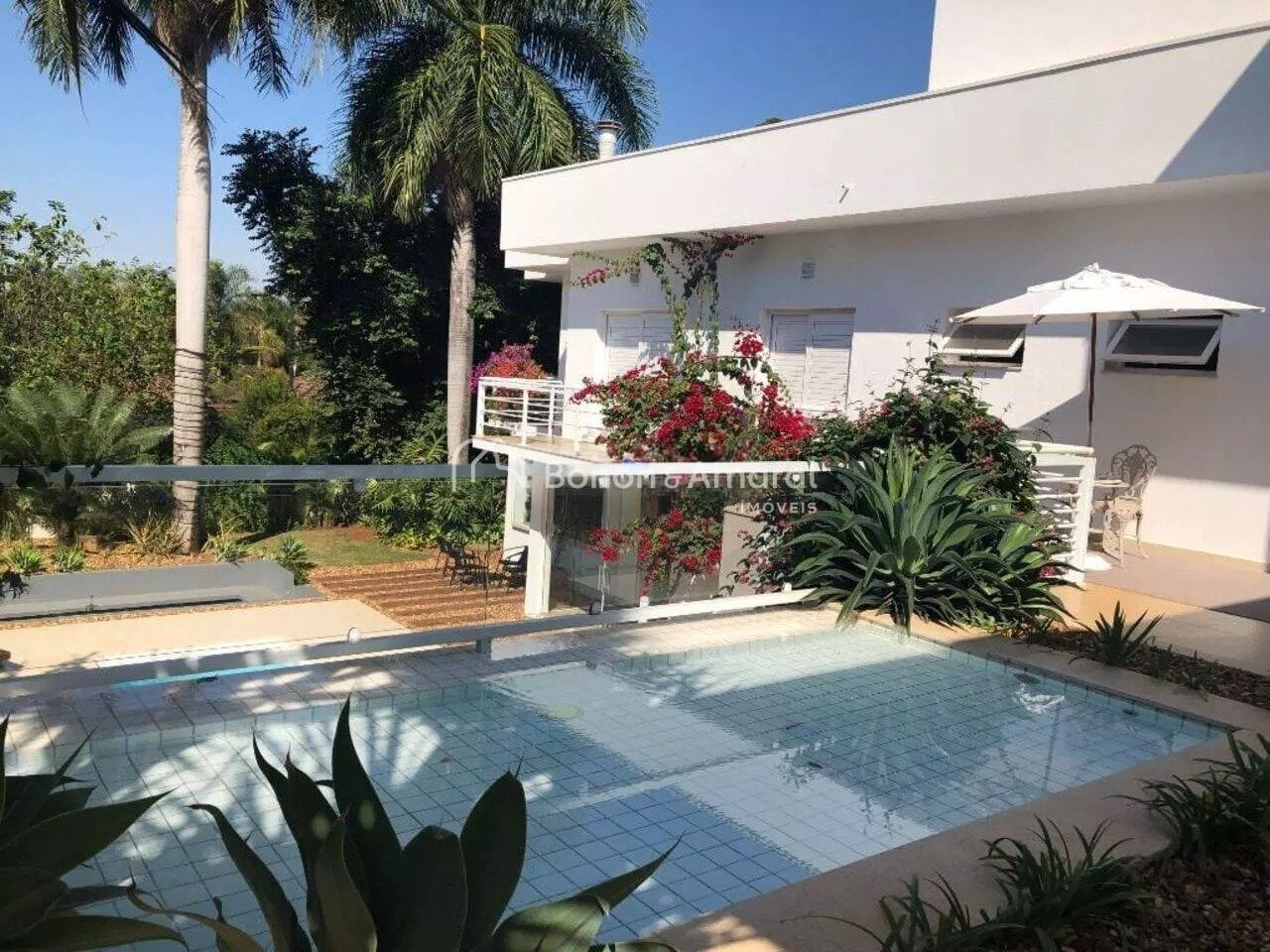 Casa em Condomínio à Venda - Barão Geraldo em Campinas / SP