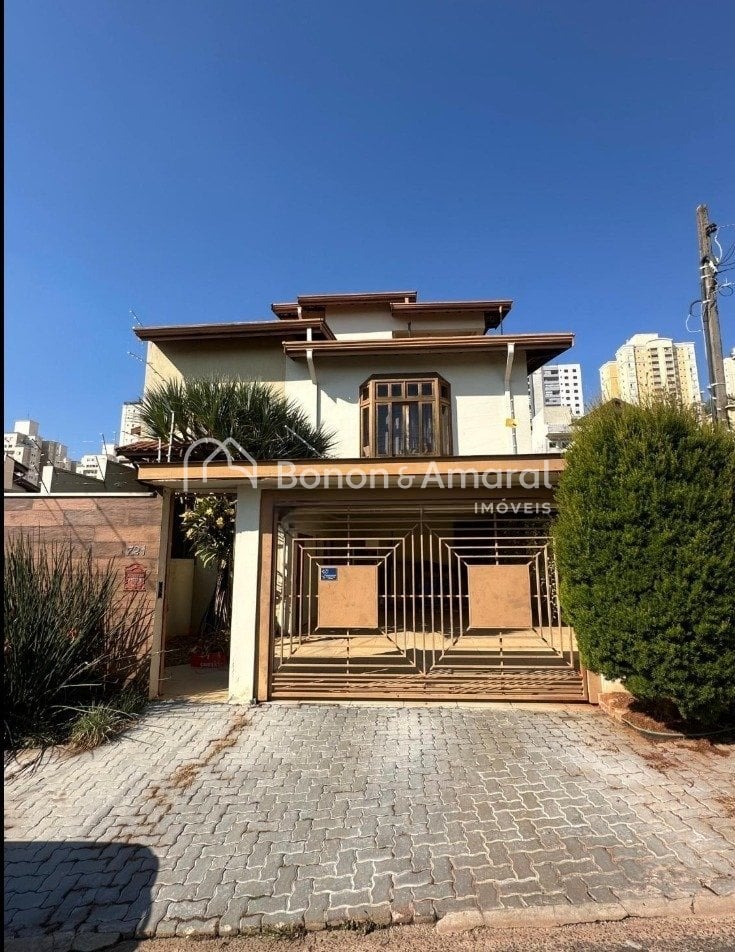 Casa à Venda - Mansões Santo Antônio em Campinas / SP