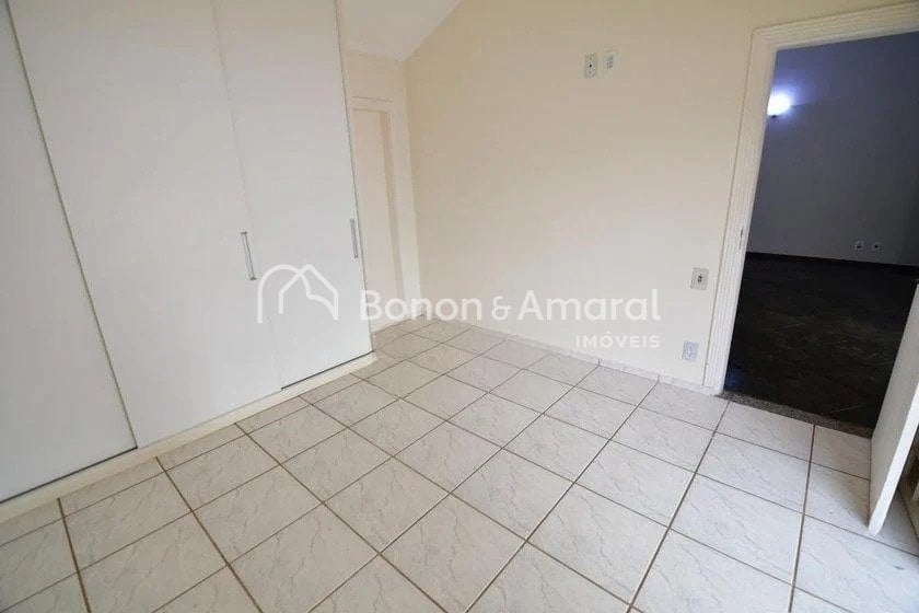 Casa à Venda - Jardim Chapadão em Campinas / SP