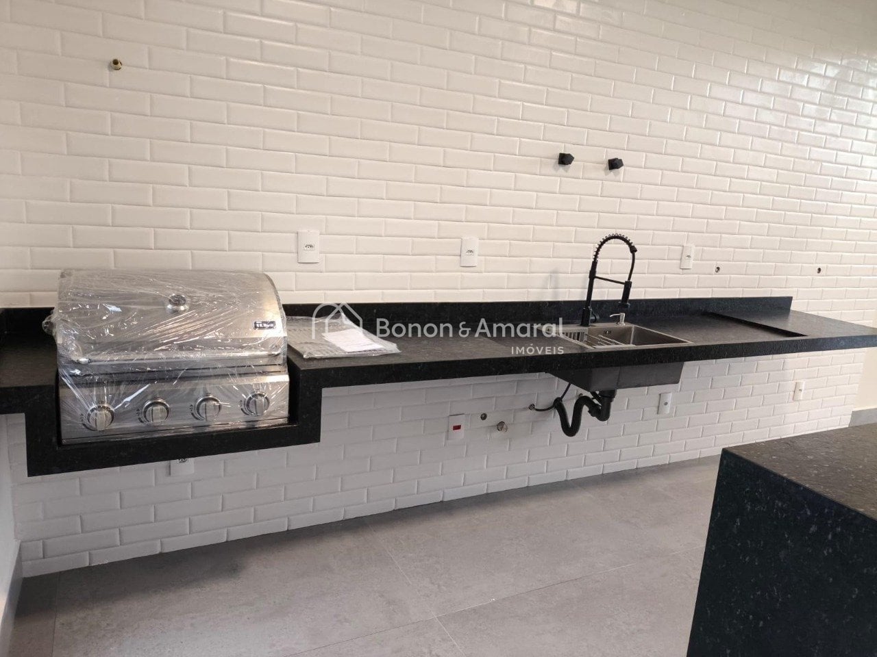 Casa em Condomínio à Venda - Residencial Vivenda das Pitangueiras em Valinhos / SP