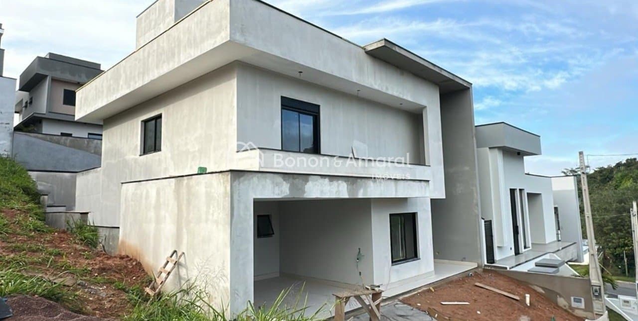 Casa em Condomínio à Venda - Vila Pagano em Valinhos / SP