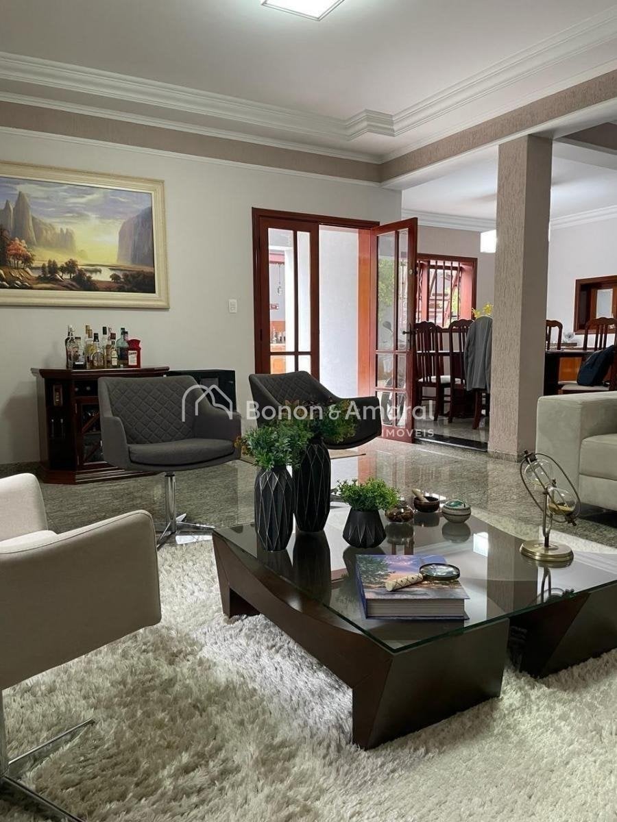 Casa à Venda - Parque Alto Taquaral em Campinas / SP