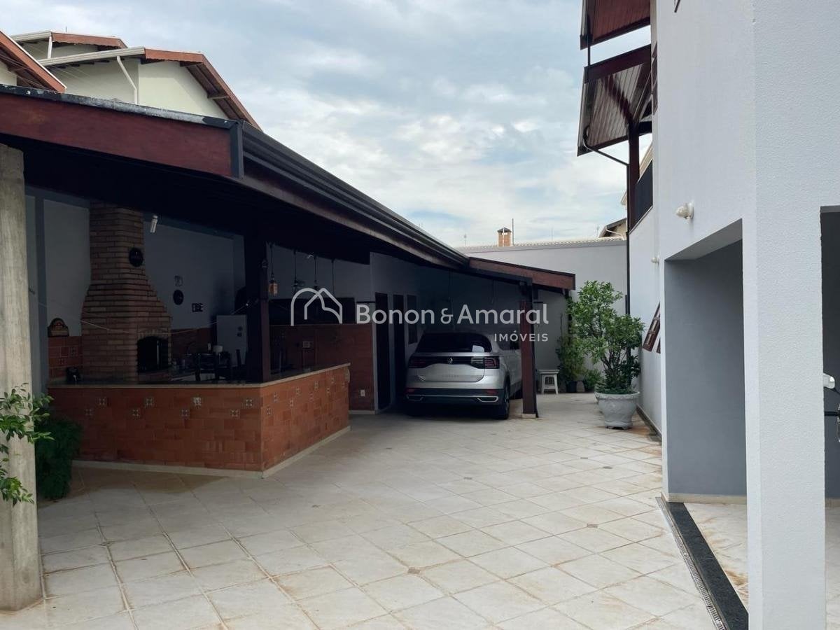 Casa à Venda - Parque Alto Taquaral em Campinas / SP