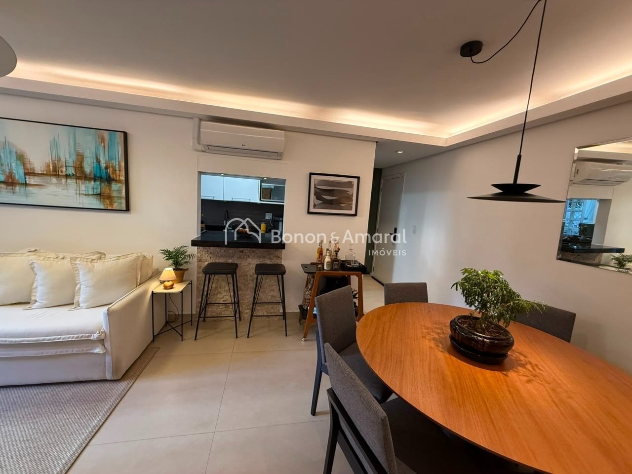 Apartamento à Venda - Mansões Santo Antônio em Campinas / SP