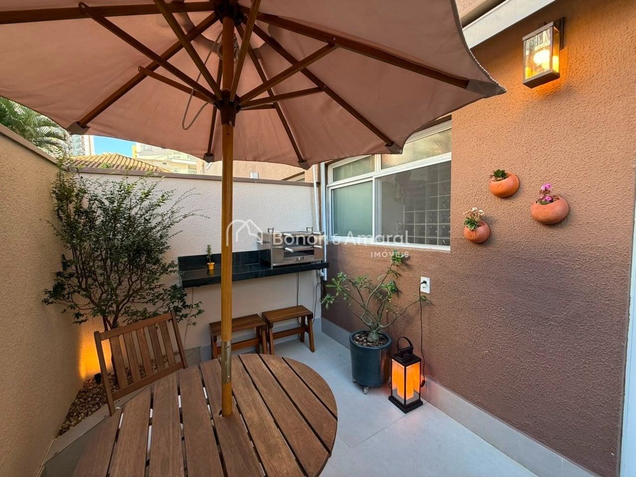 Apartamento à Venda - Mansões Santo Antônio em Campinas / SP