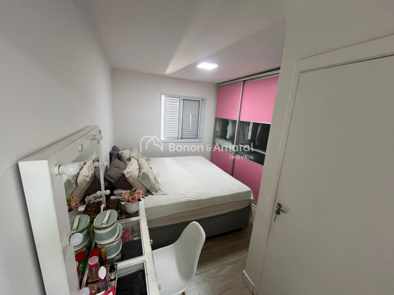 Apartamento à Venda - Balneário Tropical em Paulínia / SP