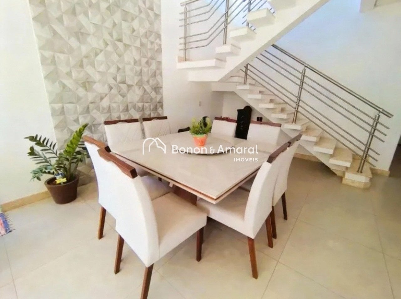 Casa em Condomínio à Venda - Jardim São Marcos em Valinhos / SP