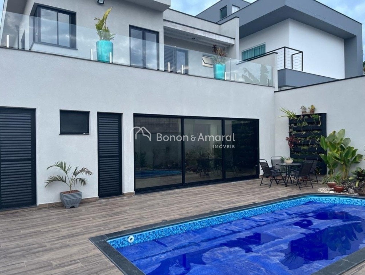 Casa em Condomínio à Venda - Jardim São Marcos em Valinhos / SP