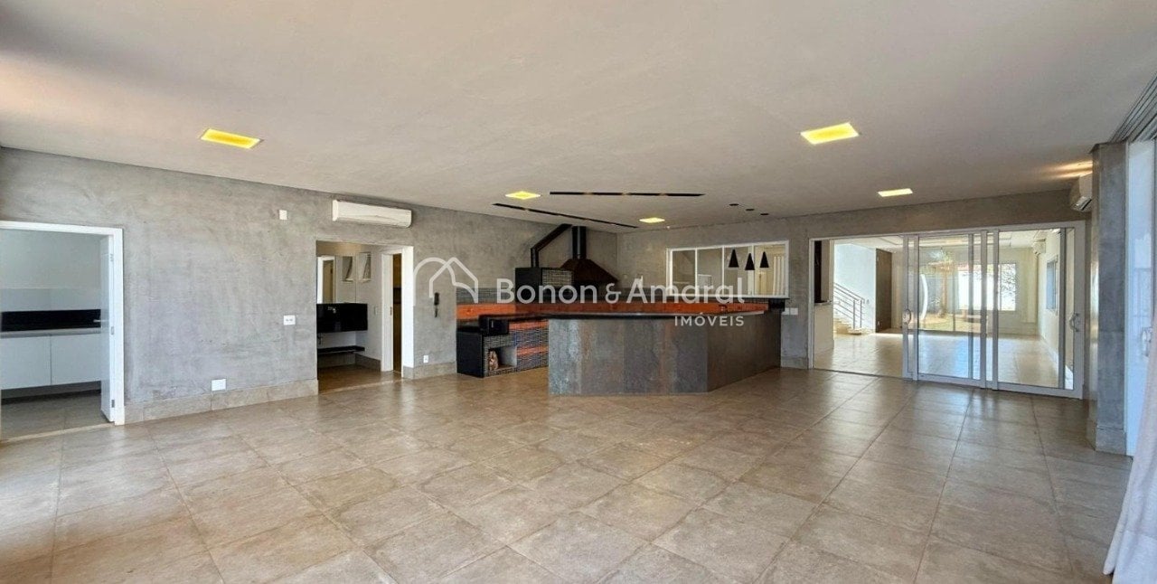 Casa em Condomínio à Venda - Barão Geraldo em Campinas / SP