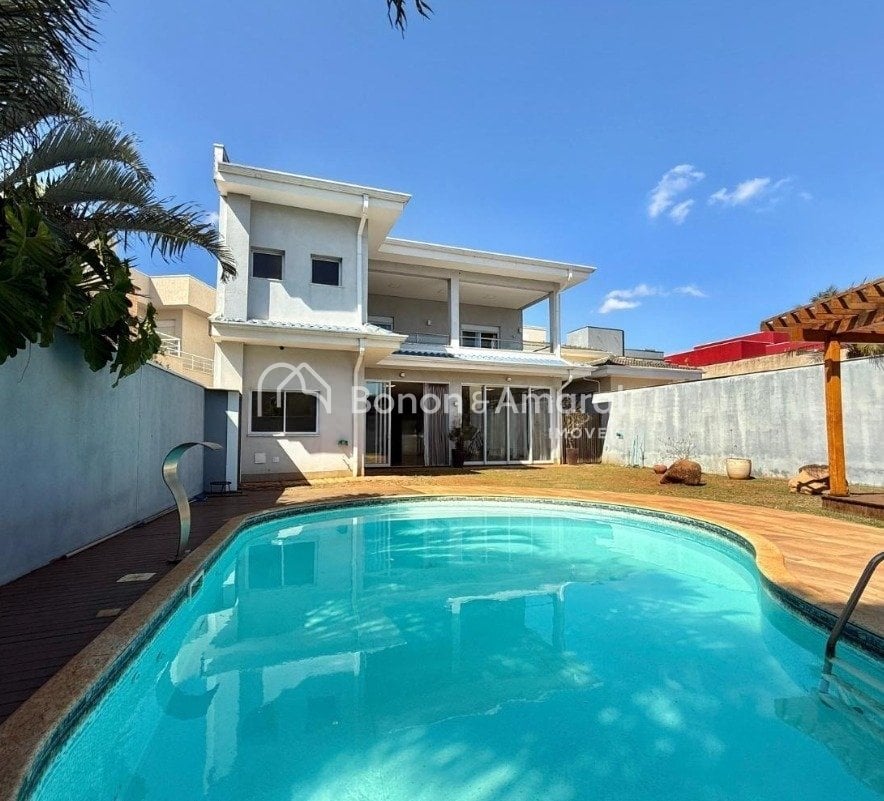 Casa em Condomínio à Venda - Barão Geraldo em Campinas / SP
