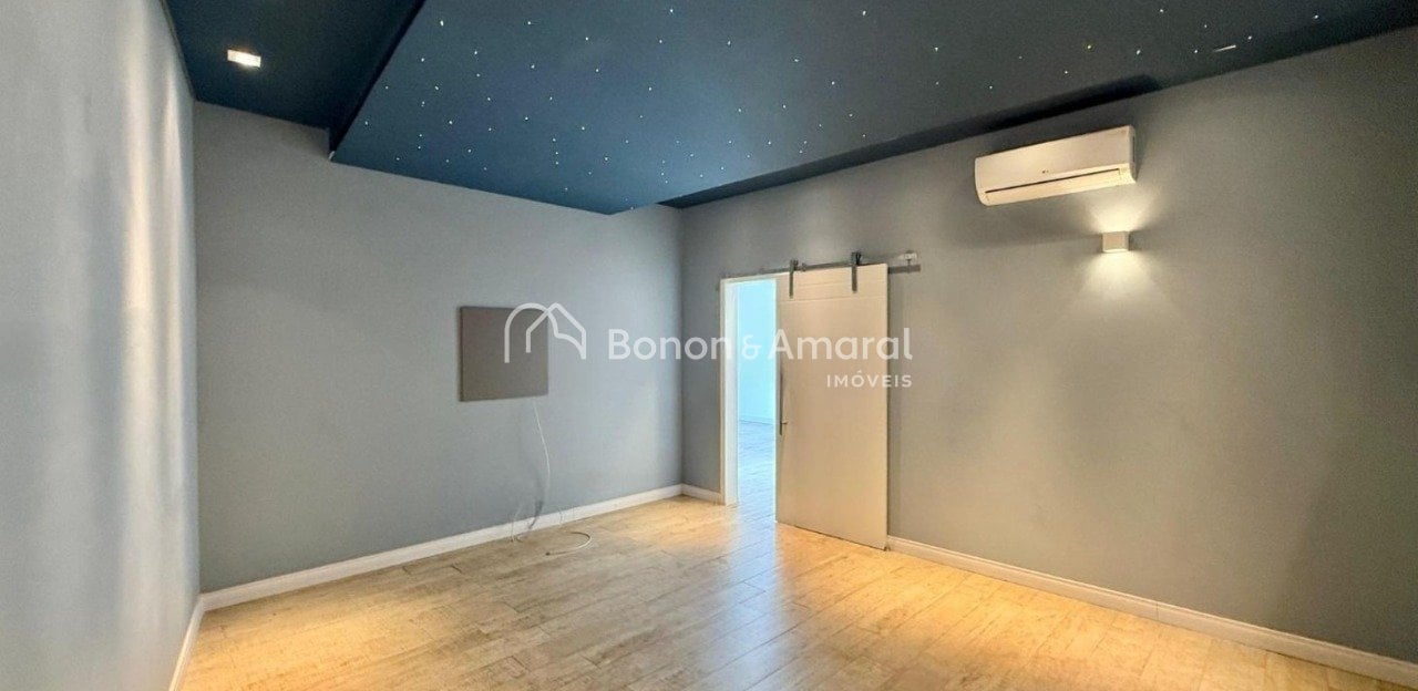 Casa em Condomínio à Venda - Barão Geraldo em Campinas / SP