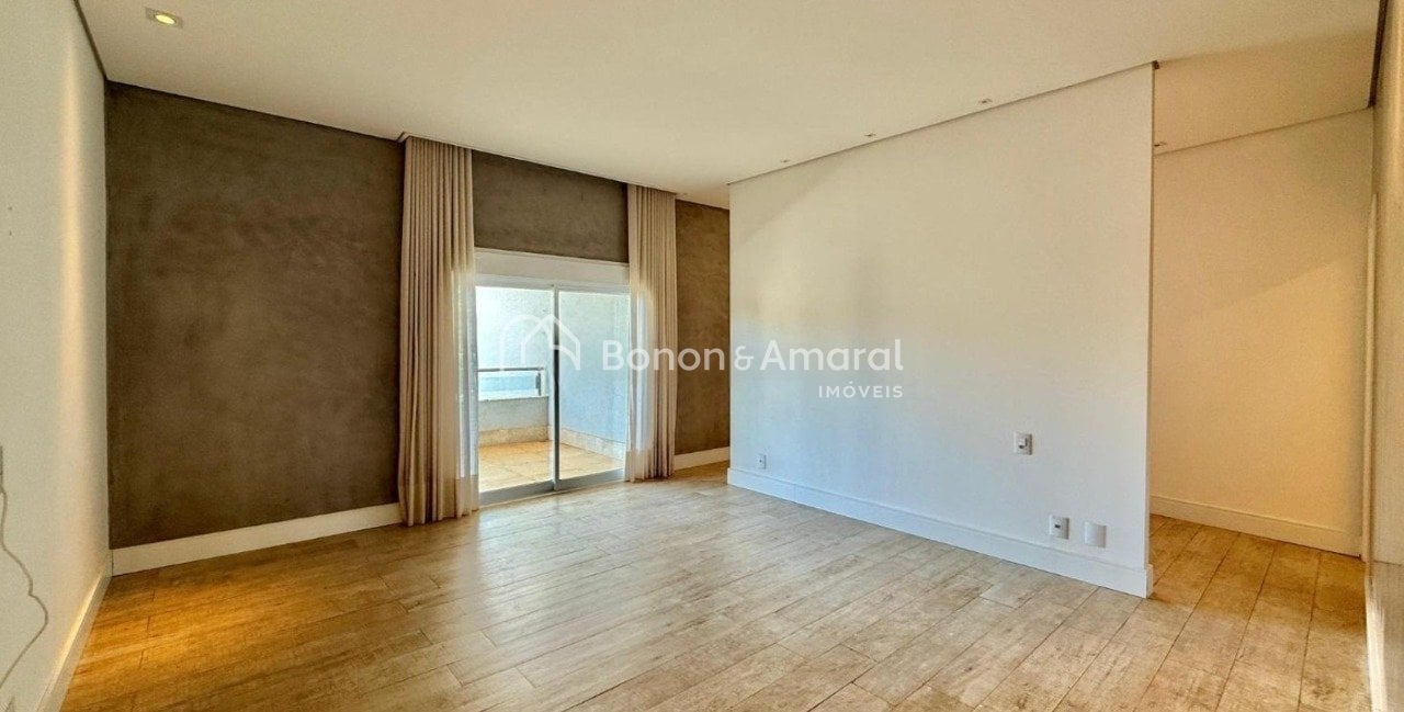 Casa em Condomínio à Venda - Barão Geraldo em Campinas / SP