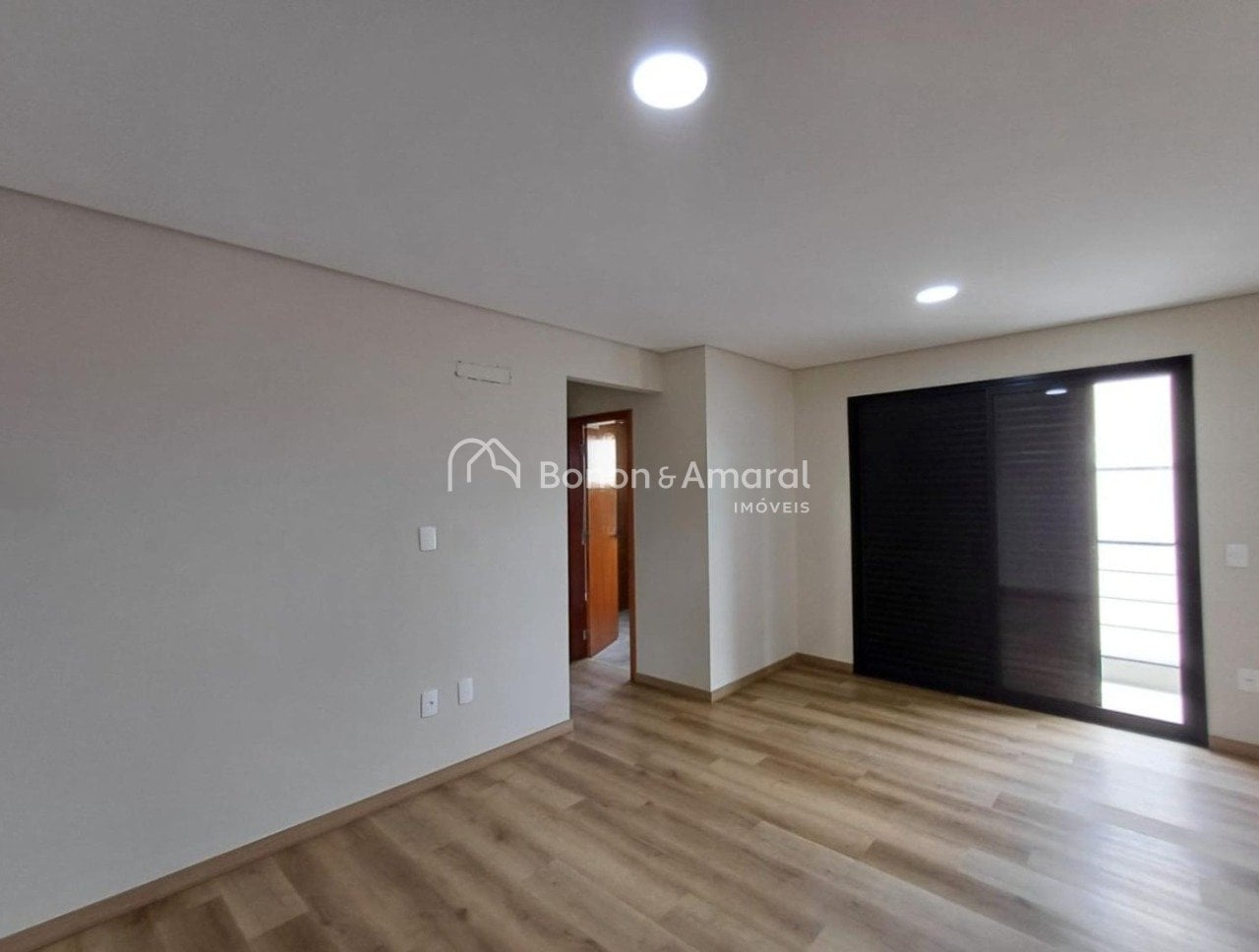 Casa em Condomínio à Venda - Jardim São Marcos em Valinhos / SP