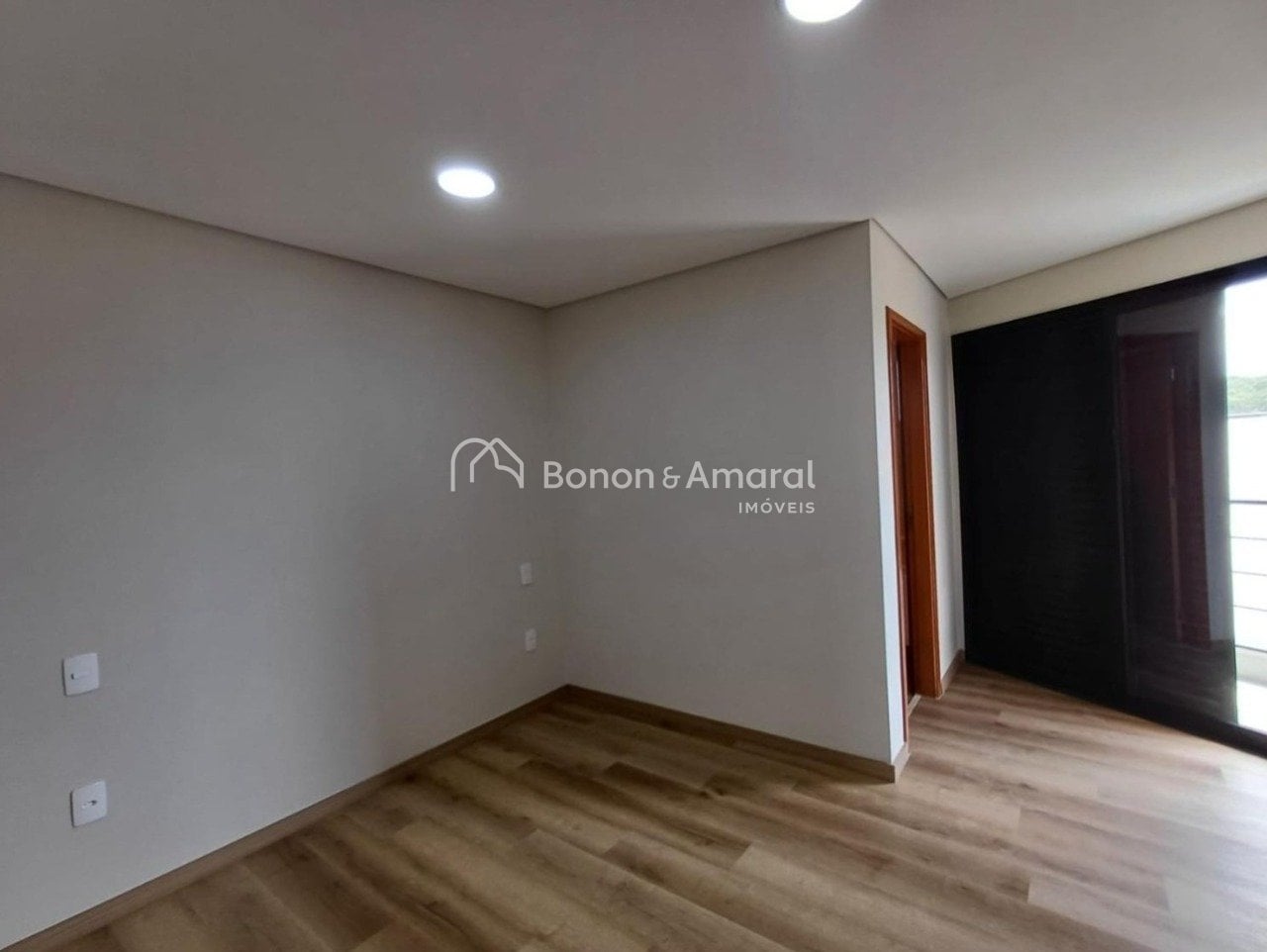Casa em Condomínio à Venda - Jardim São Marcos em Valinhos / SP