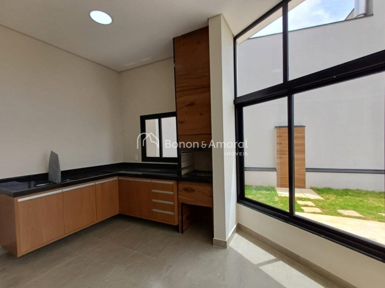 Casa em Condomínio à Venda - Jardim São Marcos em Valinhos / SP