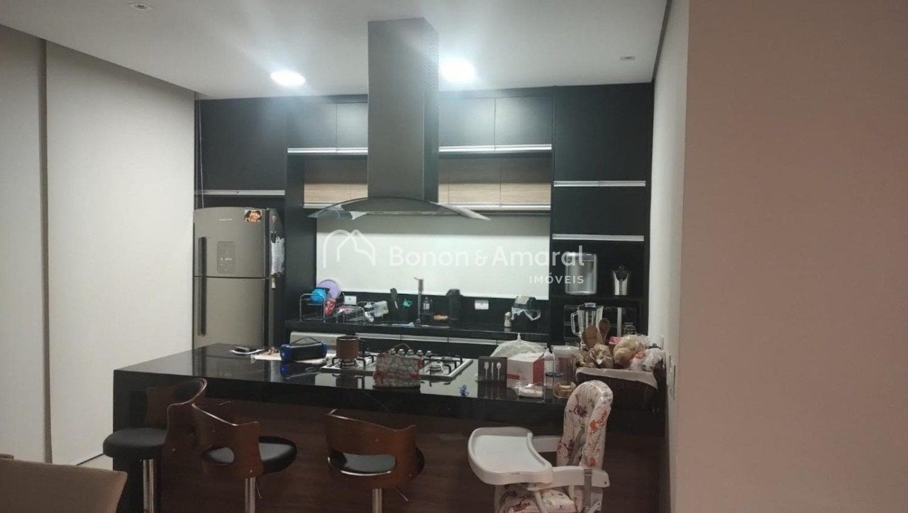 Casa em Condomínio à Venda - Pinheiro em Valinhos / SP