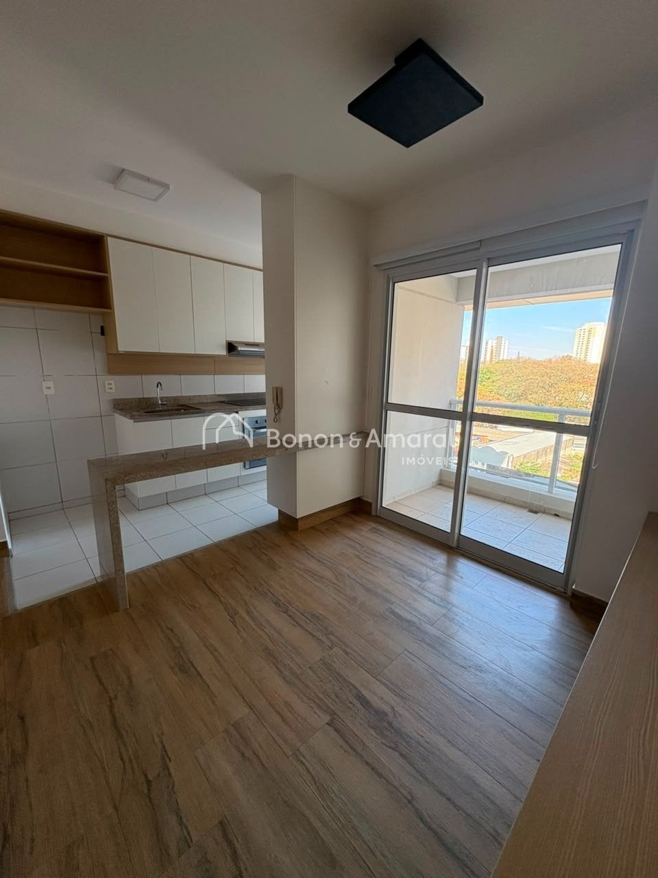 Apartamento para Alugar - Vila Lídia em Campinas / SP