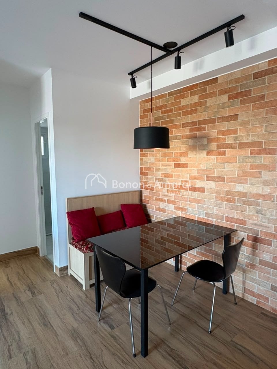 Apartamento para Alugar - Vila Lídia em Campinas / SP