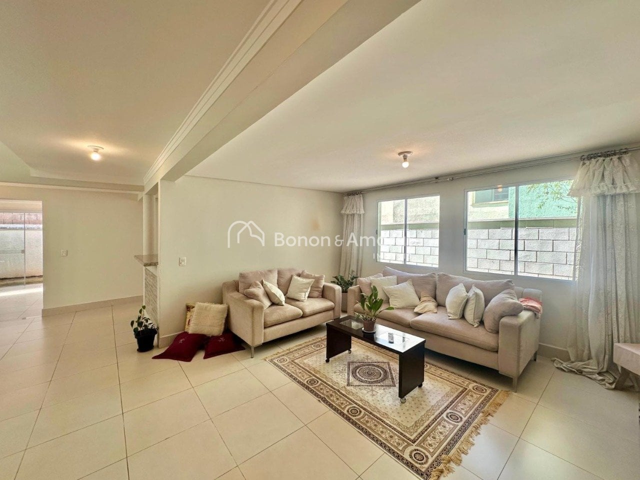 Casa em Condomínio à Venda - Chácara das Nações em Valinhos / SP